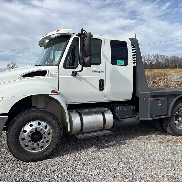 INTERNATIONAL DURASTAR 4300