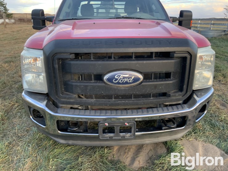 ford-f350-xl-image-12