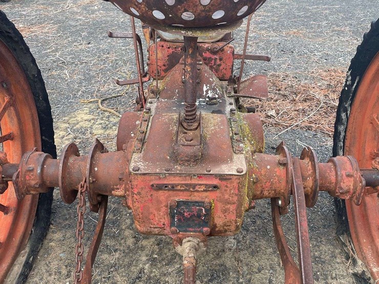 international-f14-image-5