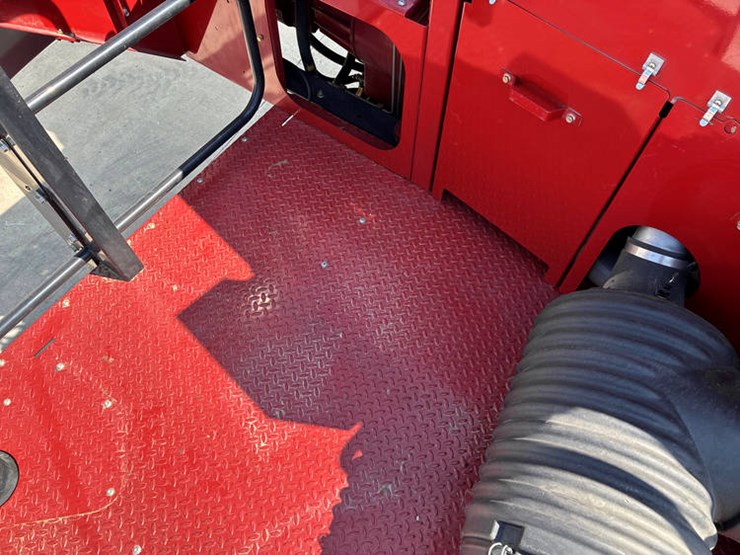 case-ih-5088-image-74