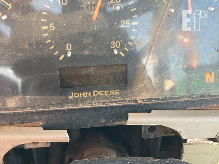 john-deere-6115d-image-27