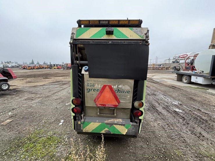 applied-sweepers-636hs-image-6