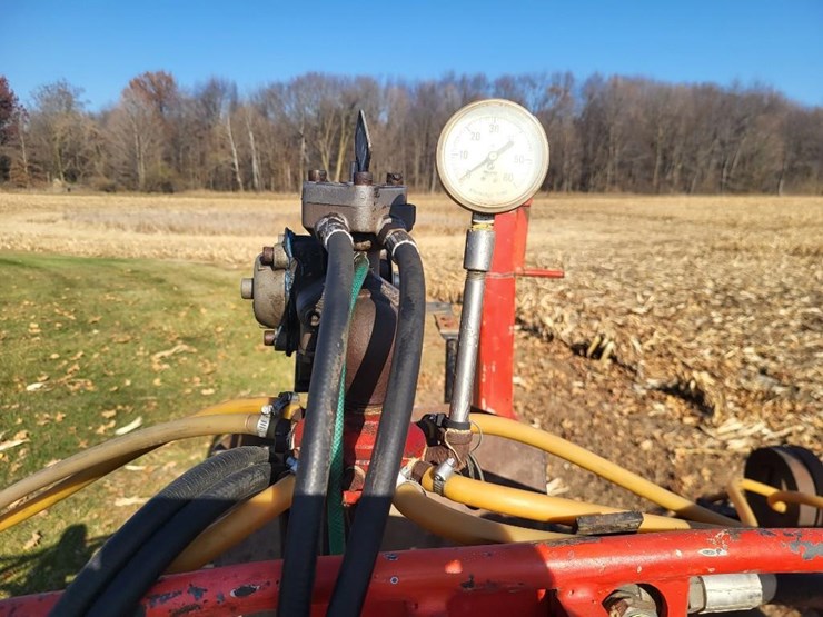 clark-6-shank-anhydrous-bar-image-26