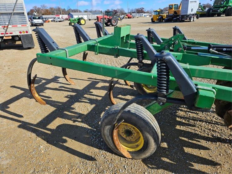 john-deere-714-image-21