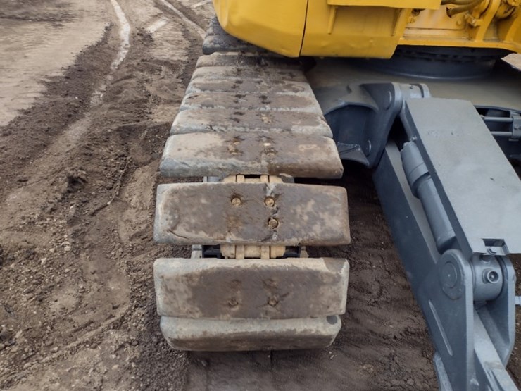 komatsu-pc128uu-2-image-43