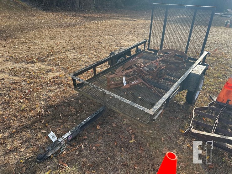 8'-single-axle-trailer-image-4