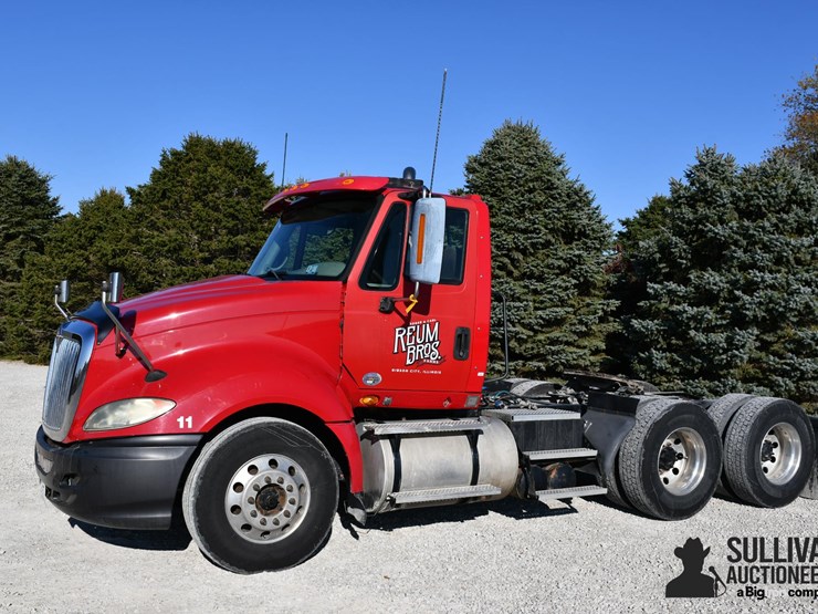 international-prostar-image-1