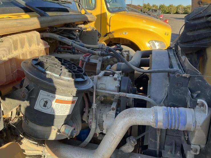 2007-caterpillar-c7-image-10