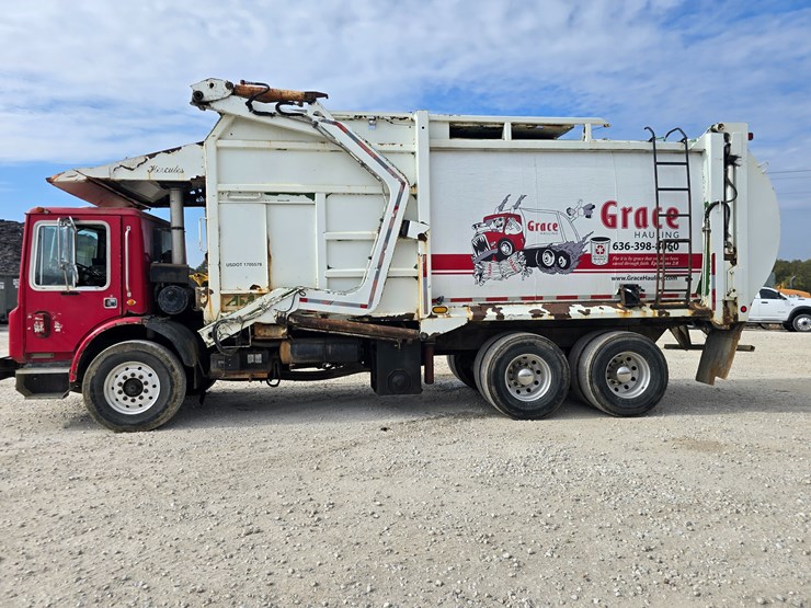 1996-mack-mr688s-image-10