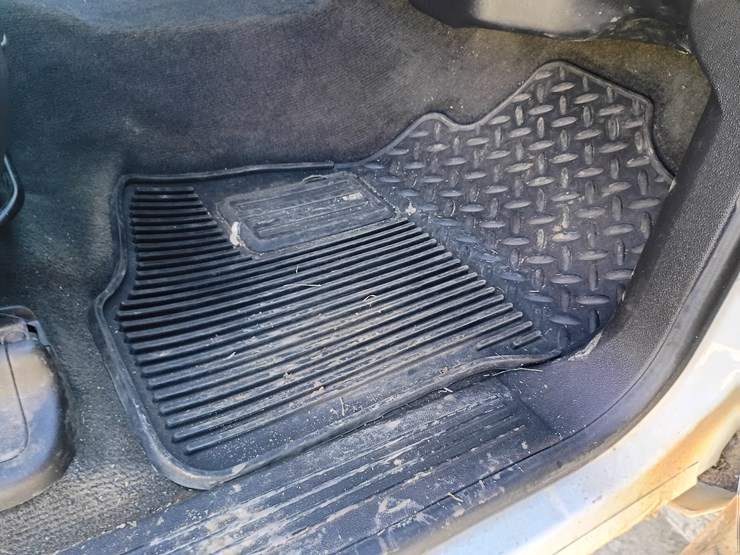 chevrolet-silverado-1500-image-39