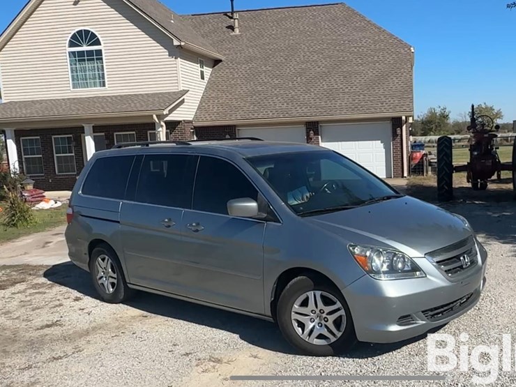 2007-honda-odyssey-image-10