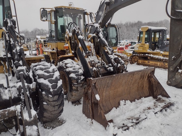 caterpillar-it24f-image-4