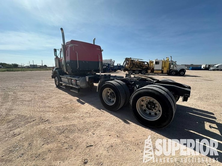 2013-western-star-4900-image-4