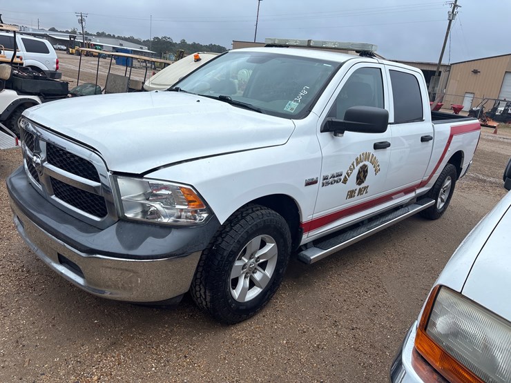 2018-dodge-ram-1500-image-1