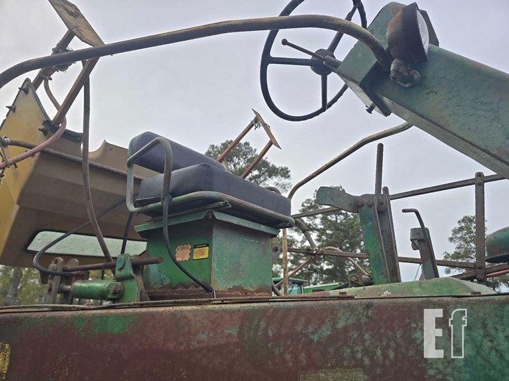 john-deere-700-image-14