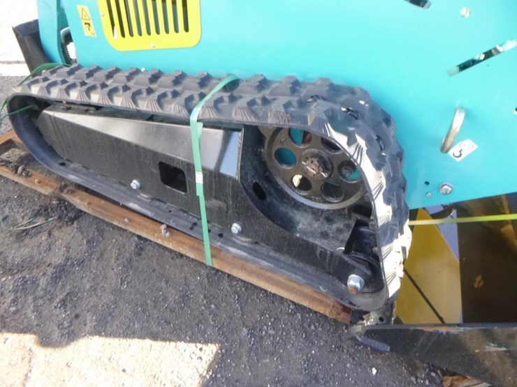 2024-mach-pro-mp-s300-skid-steer-track-loader-image-16