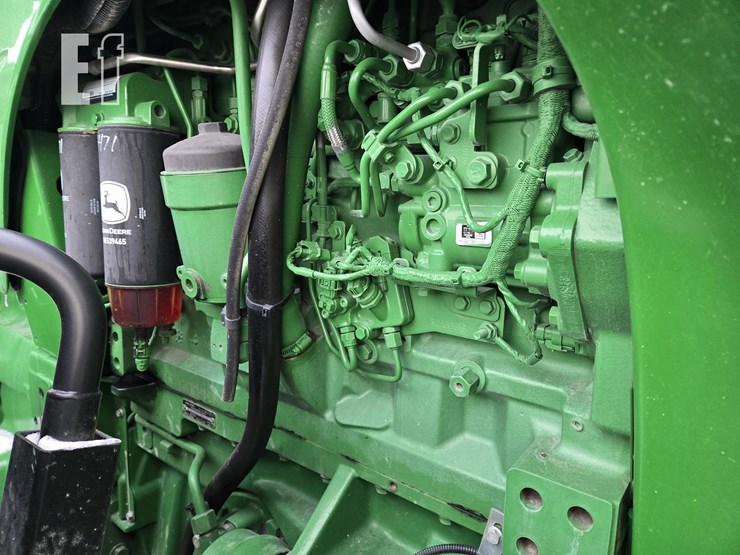 john-deere-8370r-image-21