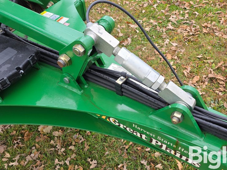 great-plains-3000tm-image-12