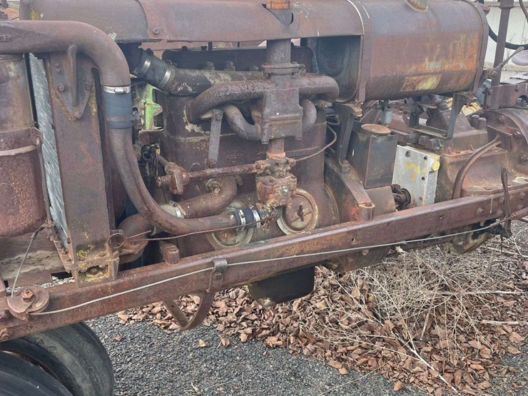 international-farmall-tractor---ritzville,-wa-image-5