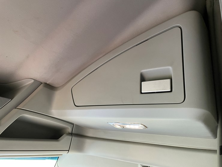 kenworth-t680-image-60