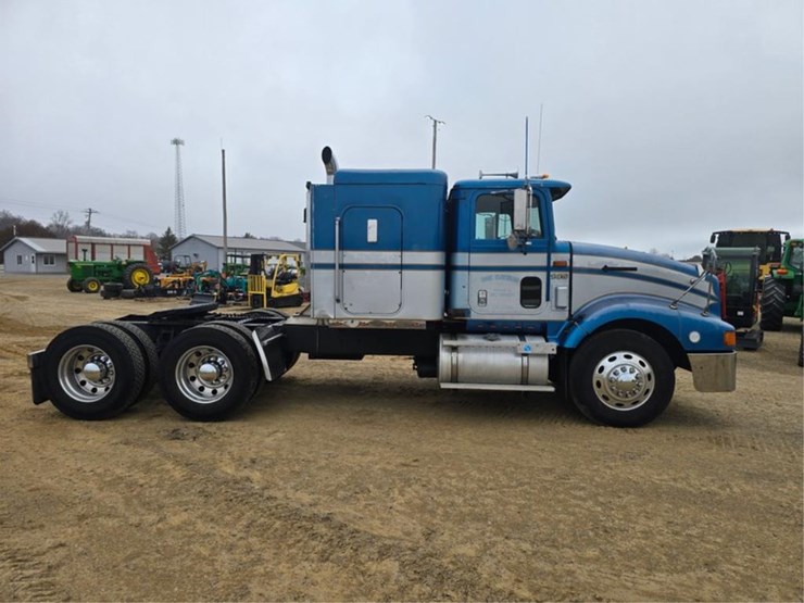 international-9400-image-11