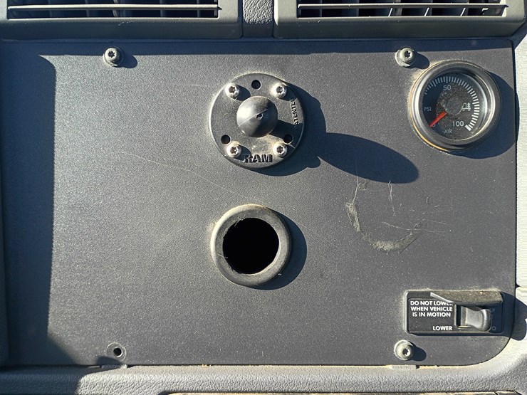 freightliner-cascadia-125-image-45