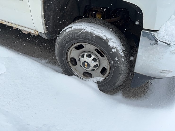 2016-chevrolet-2500hd-image-3