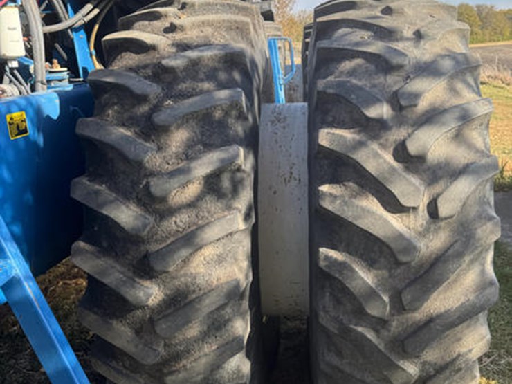 1989-ford-876-image-4