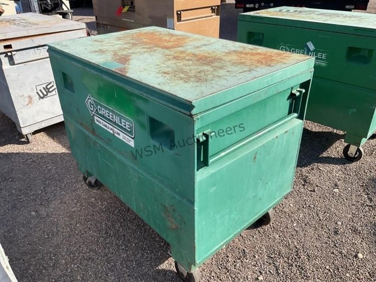 steel-job-box-w/-cable-puller-image-2