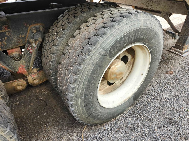 2008-kenworth-t800-image-8