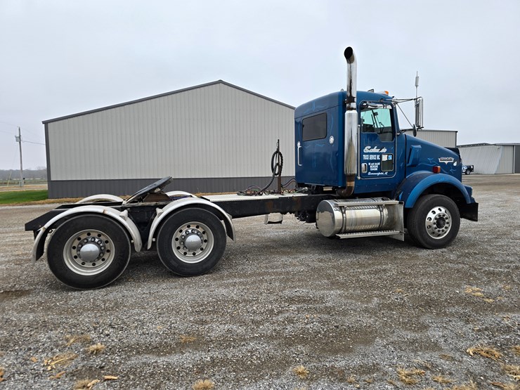 kenworth-t800-image-23