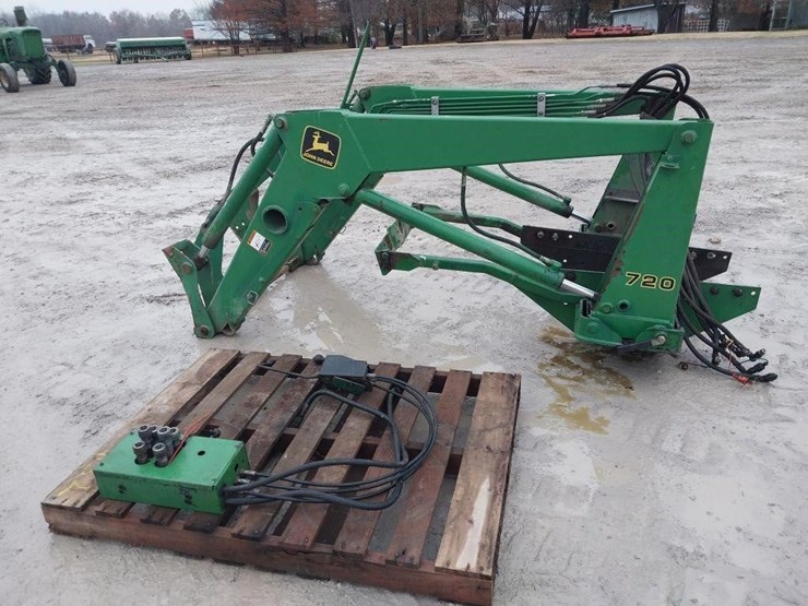 john-deere-750-image-11