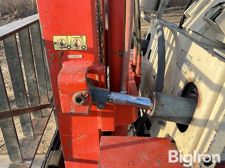 nissan-80-rough-terrain-forklift-image-11