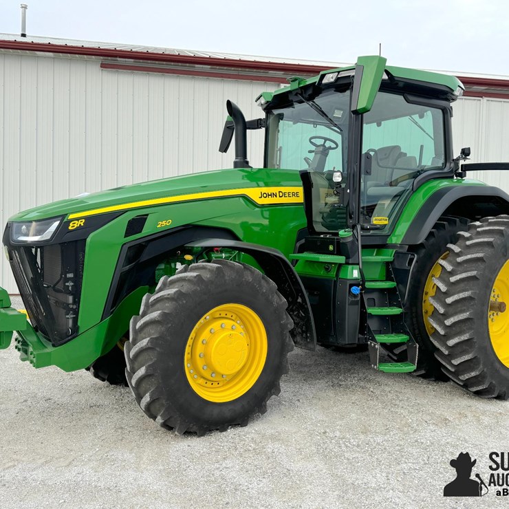 JOHN DEERE 8R 250