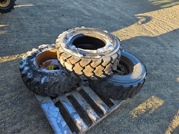 #3084-•-(3)-12-16.5tires-image-15