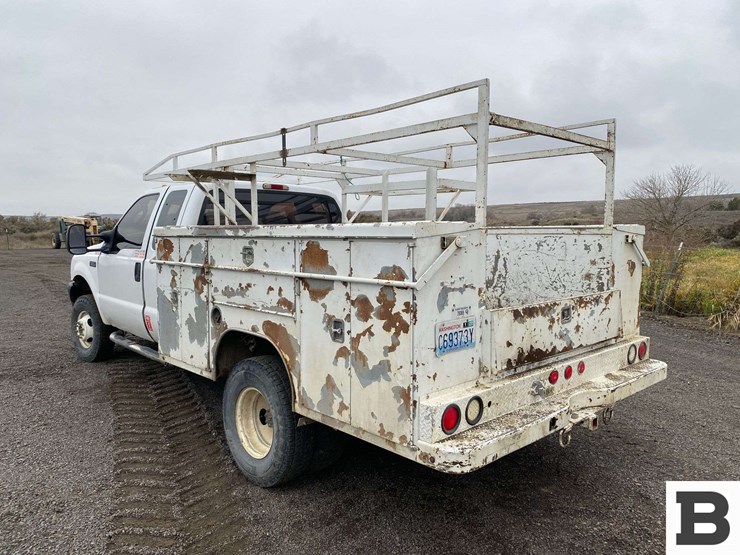 2004-ford-f350-image-3