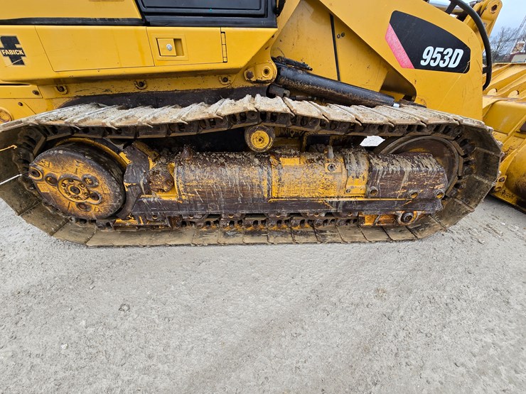 caterpillar-953d-image-66