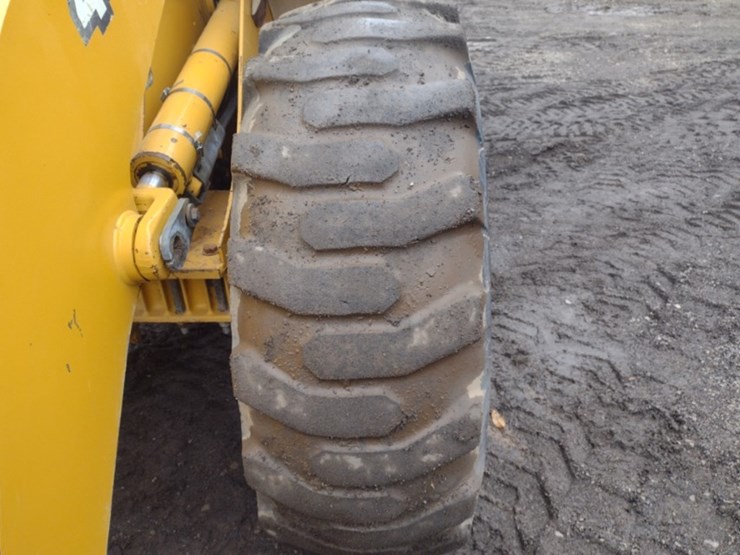 john-deere-444h-image-18