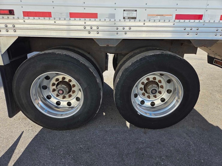 2013-timpte-super-hopper-image-33