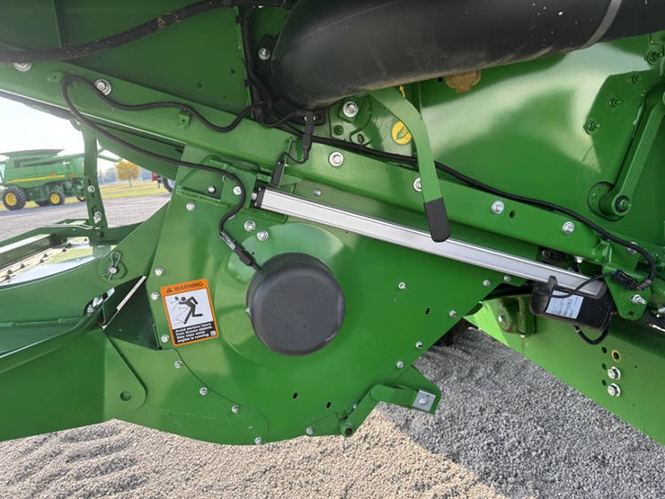 john-deere-s770-image-32