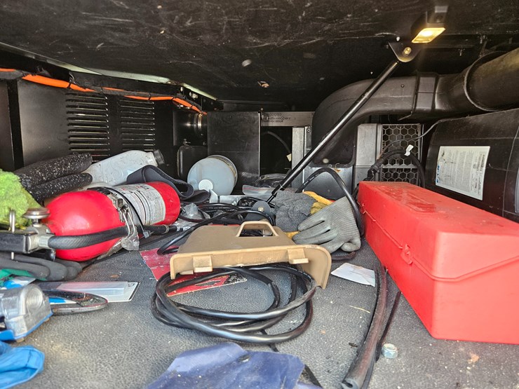 2021-kenworth-t680-image-91