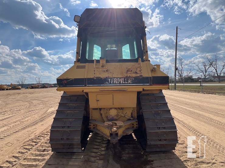 caterpillar-d6m-image-3