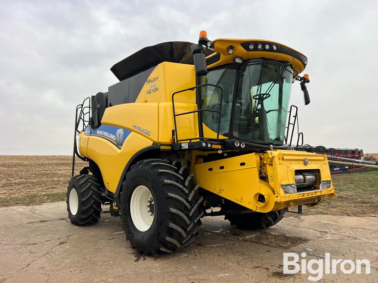 new-holland-cr6.90-image-3