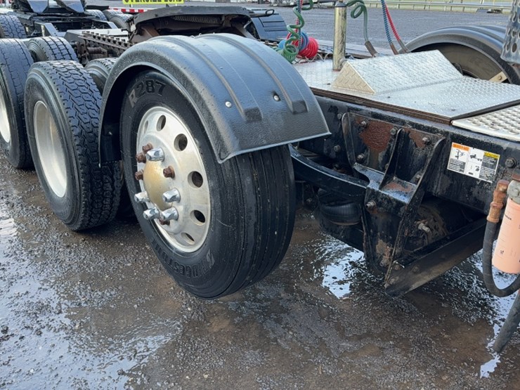 2008-kenworth-t800-image-7