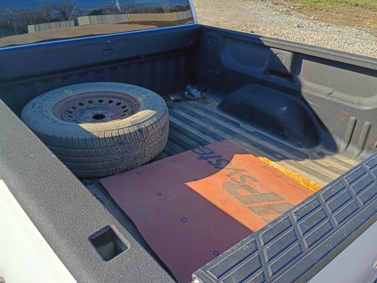 chevrolet-silverado-1500-image-64