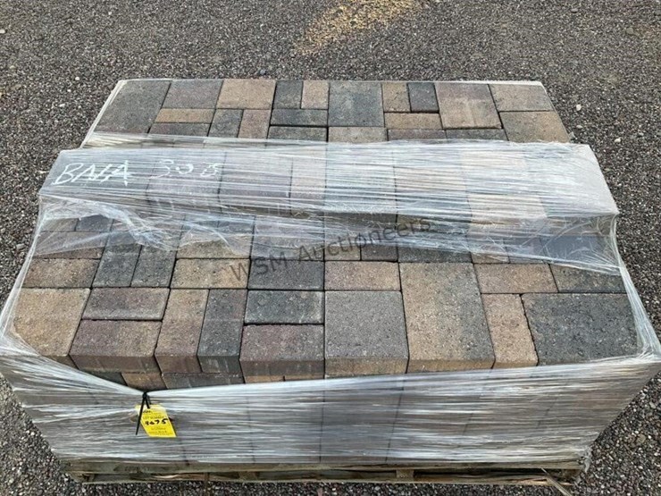 pallet-of-stone-pavers-image-4