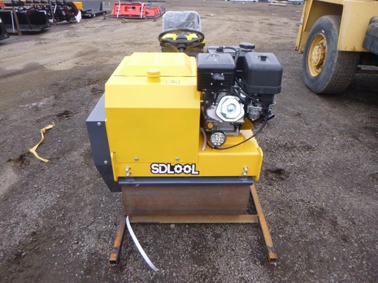 sdlool-sl850-tandem-vibratory-roller-image-6