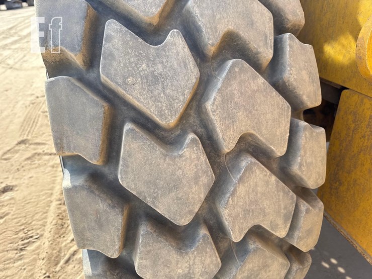 2017-deere-544kii-image-10