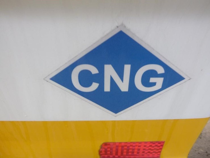 2015-ford-f550-image-14