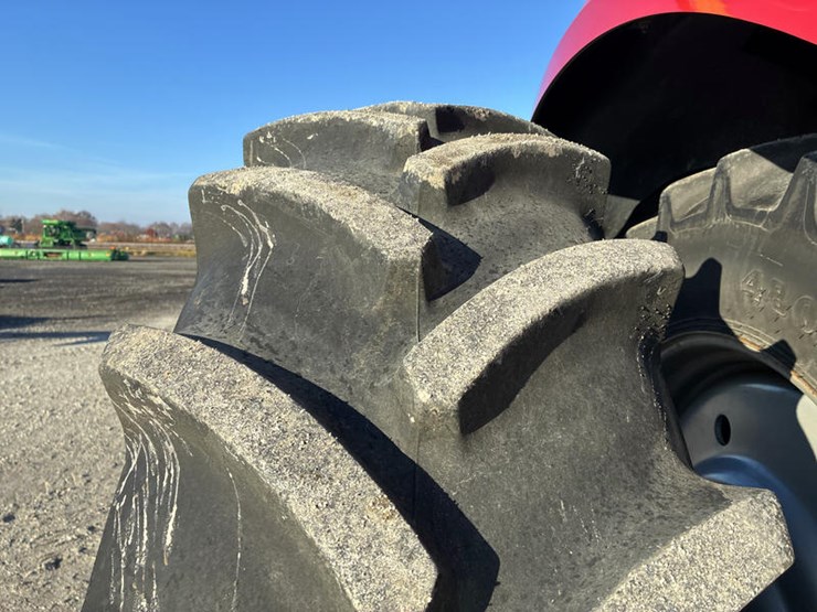 case-ih-magnum-305-image-60